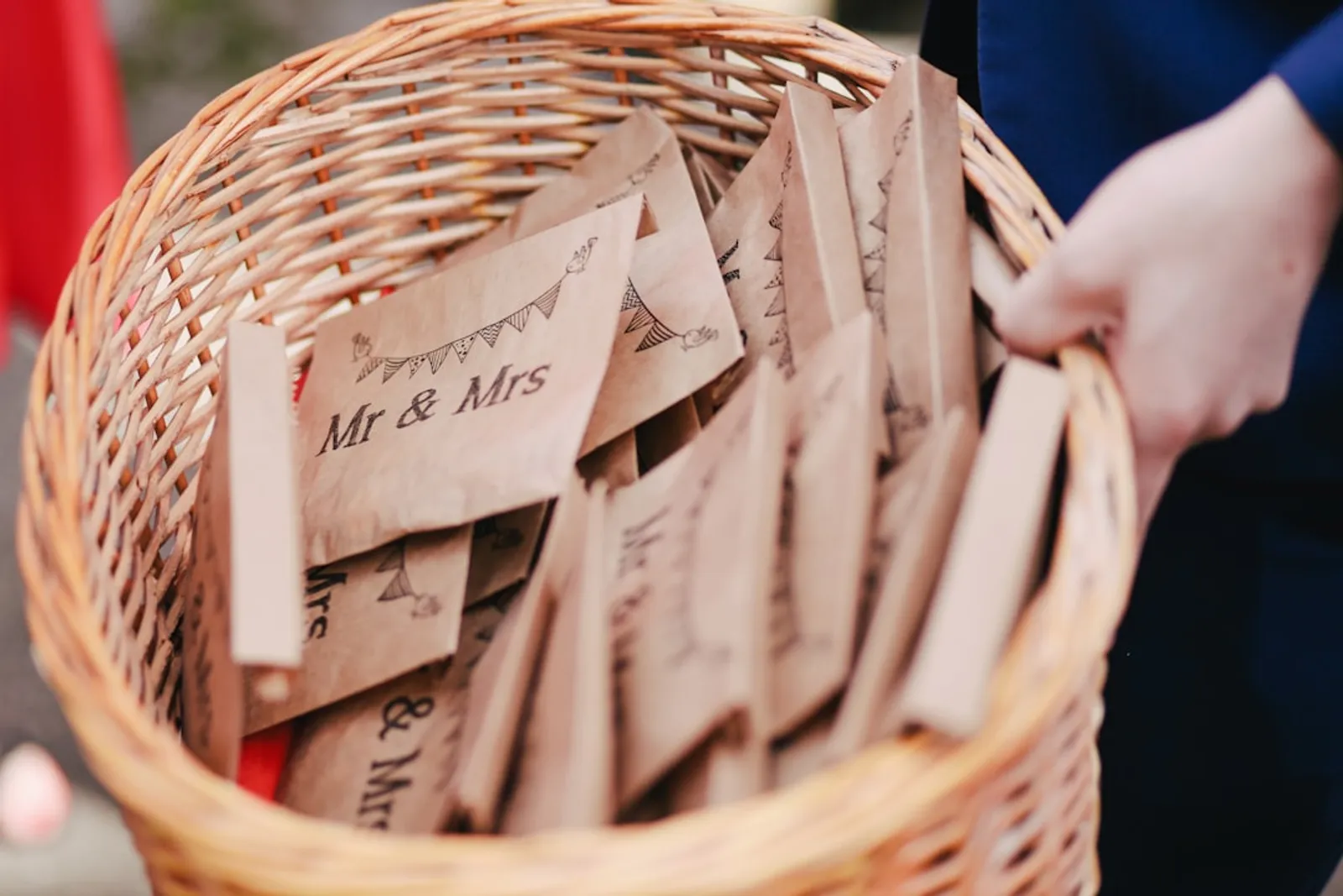 Eco-Friendly Wedding Checklist: Plan Your Green CelebrationIllustration
